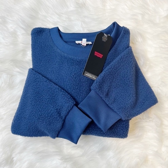 Levi's Sweaters - NEW Levi's Meadow Fleece Crewneck Sweatshirt